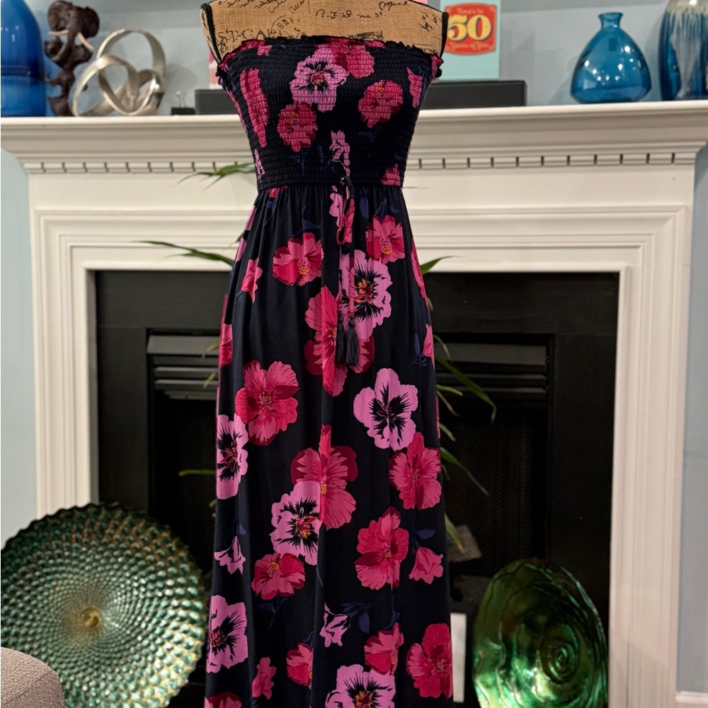 Band of Gypsies Black and Pink Sundress Maxi
